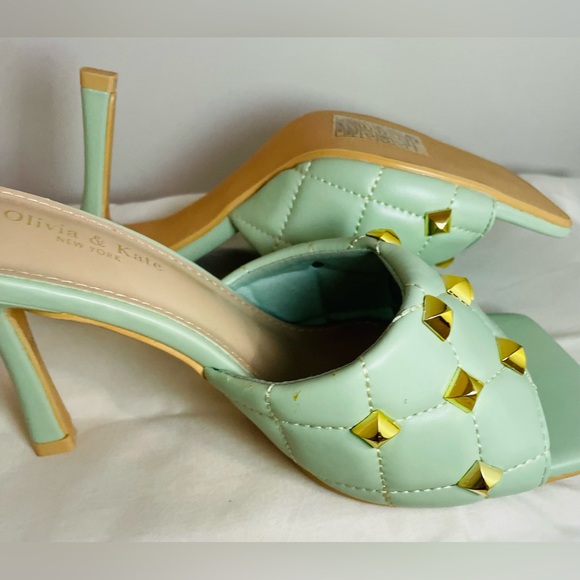 Olivia & Kate Sarabeth Embellished Slip On - Picture 10 of 10